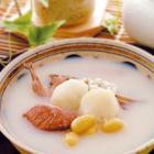 银耳杏仁鹌鹑汤